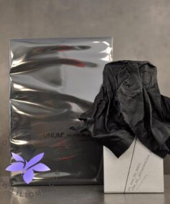 عطر ادکلن اونوم ایو نون هو مانی چی می آکرزینو ایل وولتو-Unum Io Non Ho Mani Che Mi Accarezzino il Volto