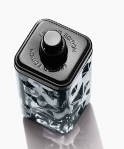 Carolina Herrera 212 VIP Black NY Rodeo