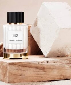 عطر ادکلن کارولینا هریرا سدار شیک | Carolina Herrera Cedar Chic